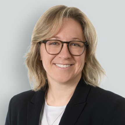 Portrait of Abigale Groseclose